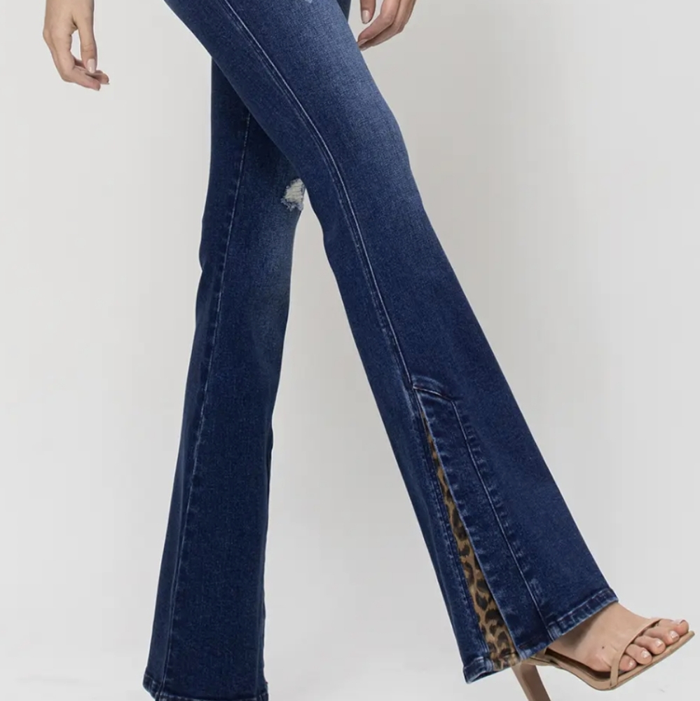 Vervet by Flying Monkey Superstition Leopard Midrise Flare Jeans NWT